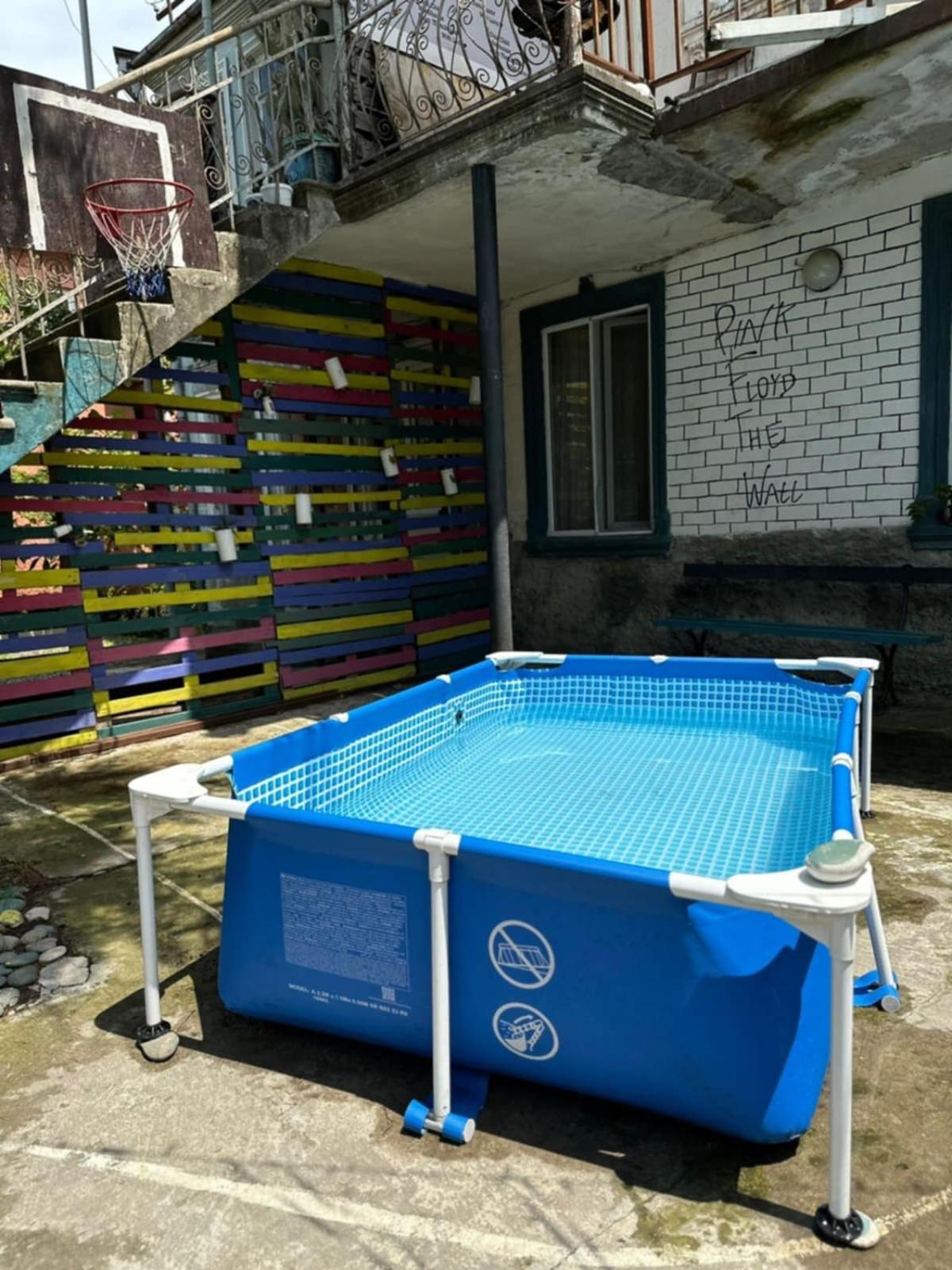 Guest House Barbi Batumi Exterior photo