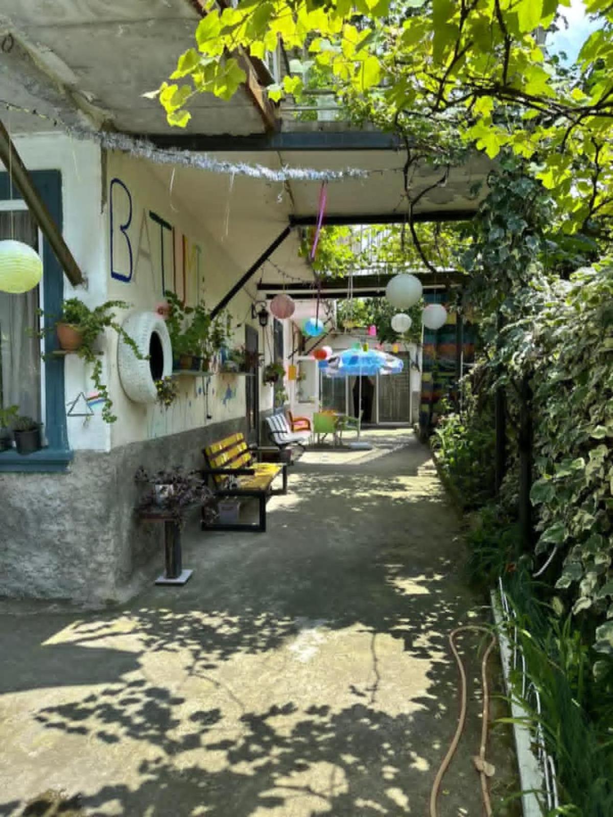 Guest House Barbi Batumi Exterior photo