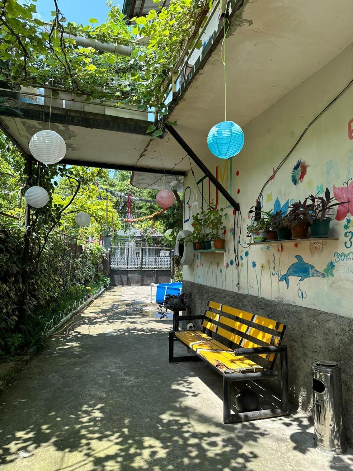 Guest House Barbi Batumi Exterior photo